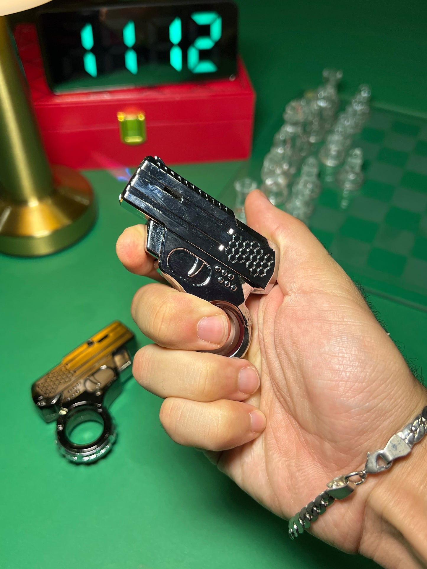Spinner gun lighter