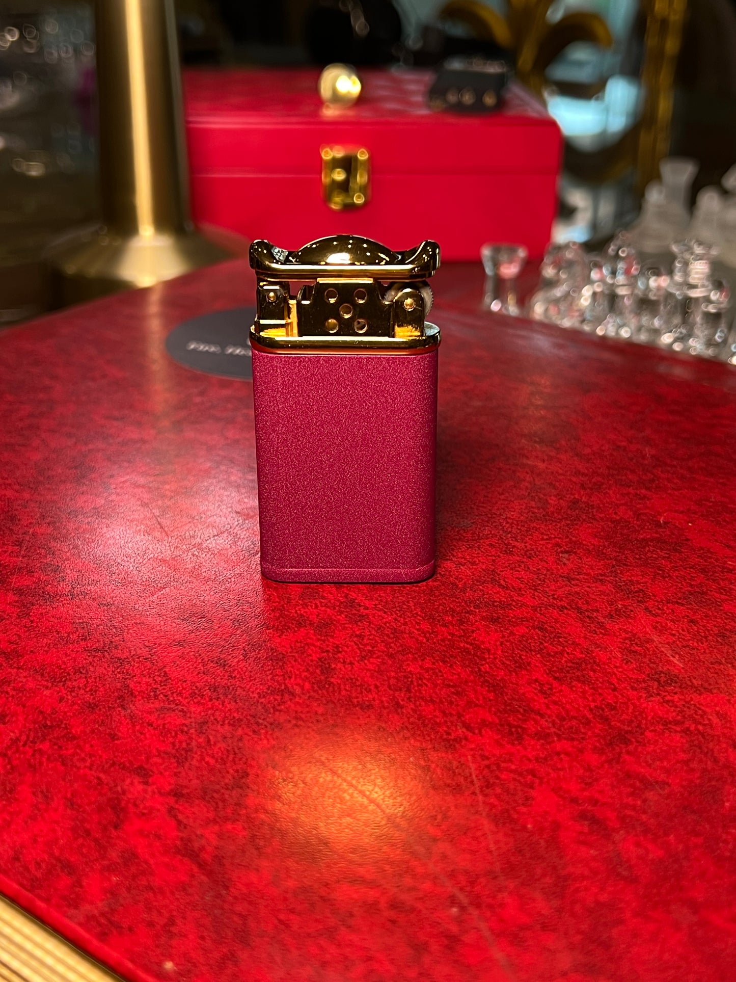 Mate trending gaslighter