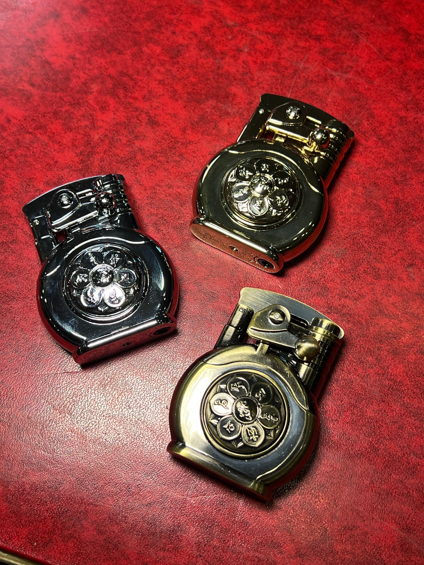 Classic spinner lighter