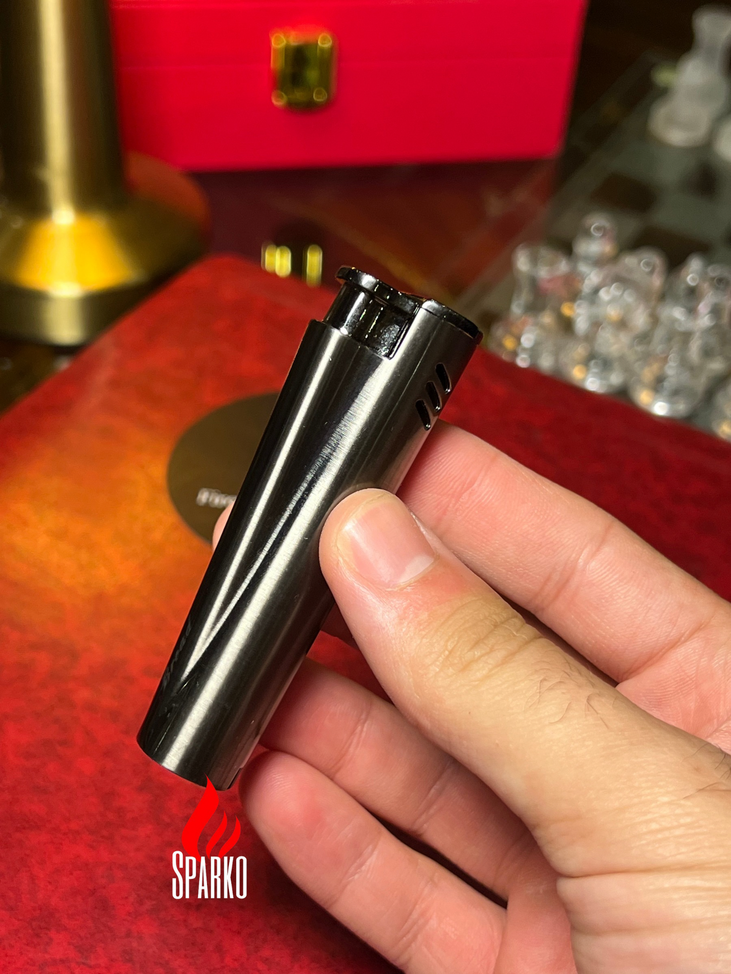Clipper gaslighter