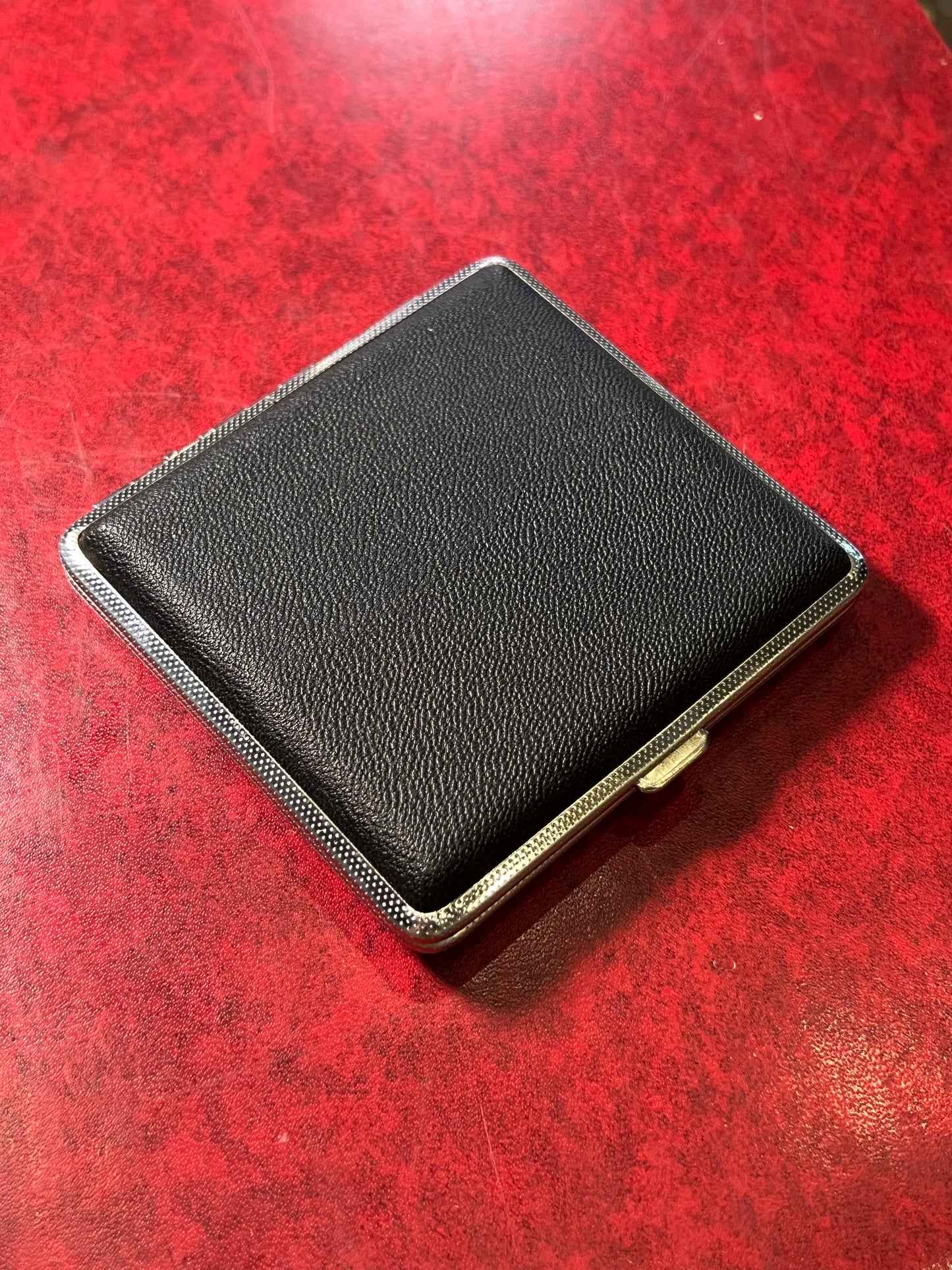 Sparko cigarettes case