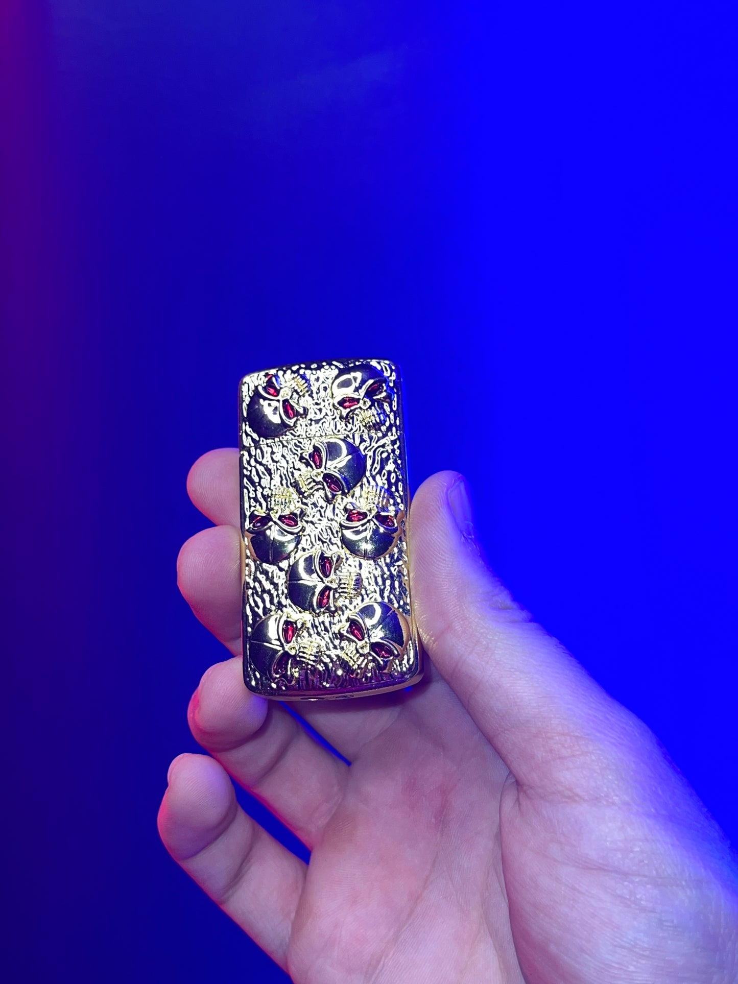 Skulls lighter