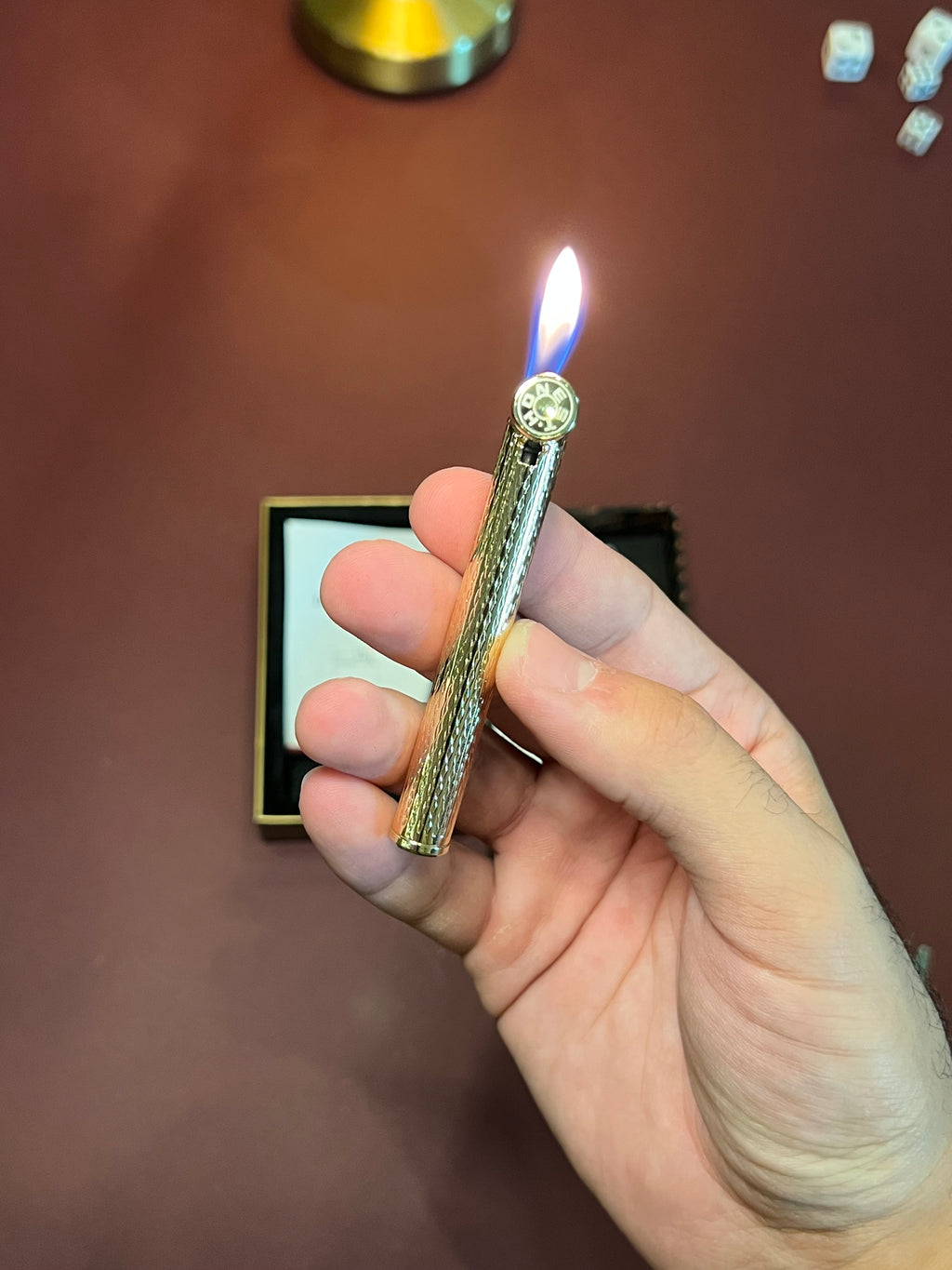 Cigarette lighter honest
