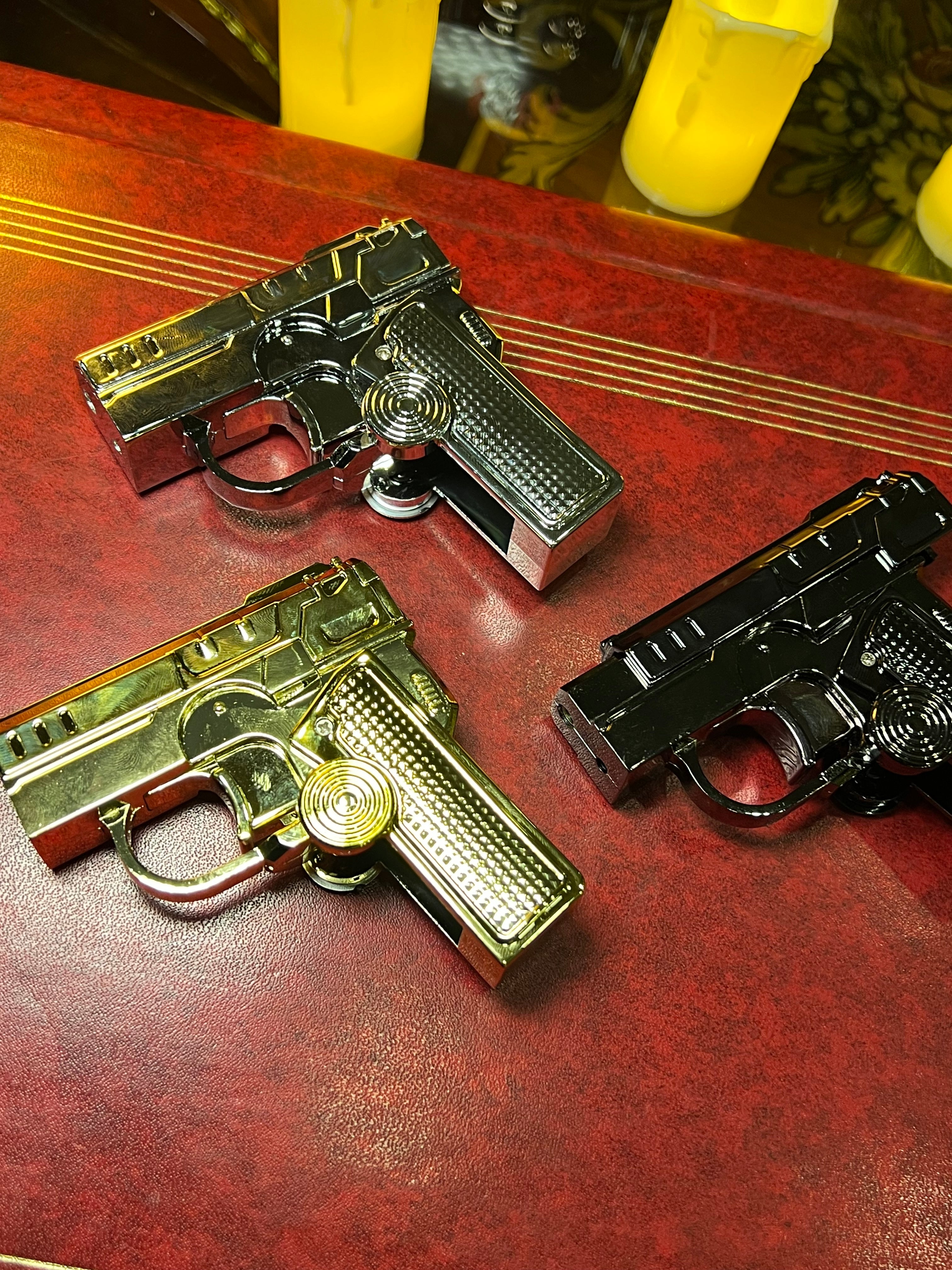 Gun spinning lighter