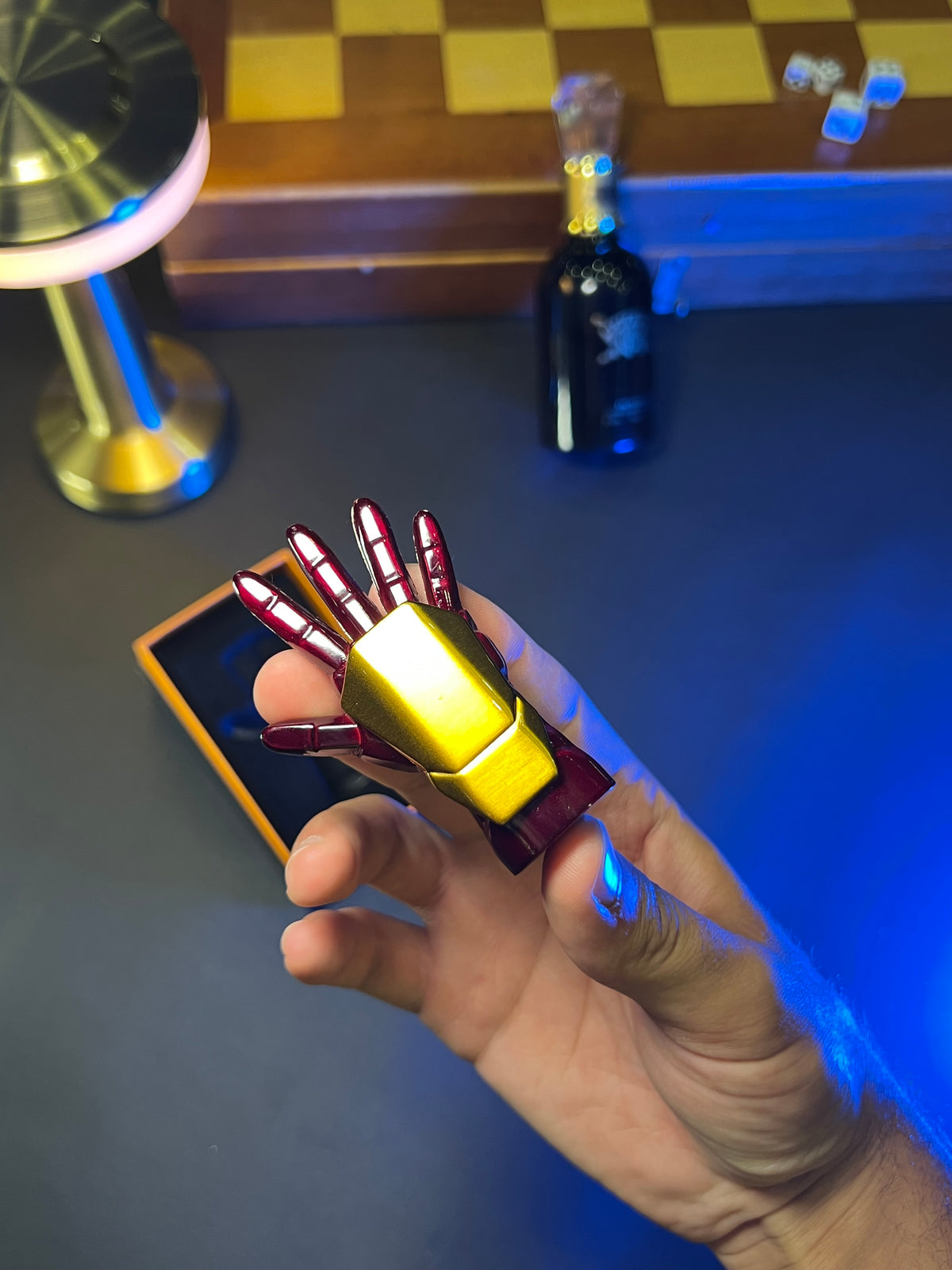 Iron man hand usb lighter