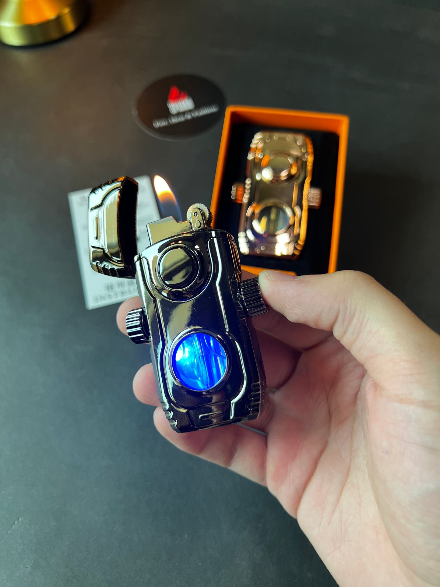 Doble flame spinner