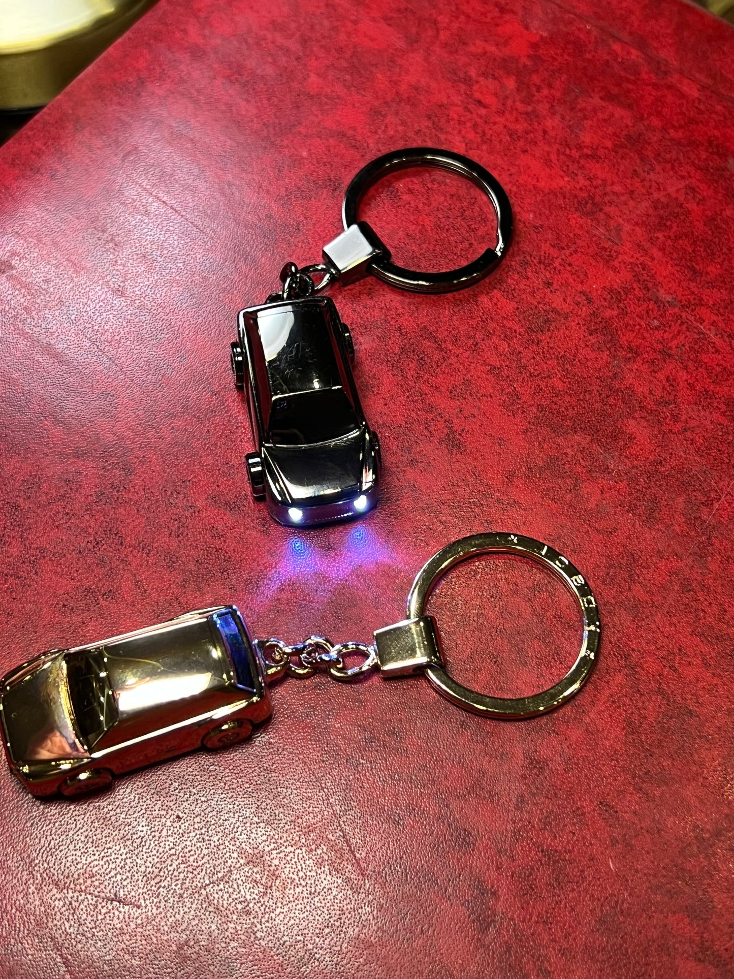 Car keychain jobon