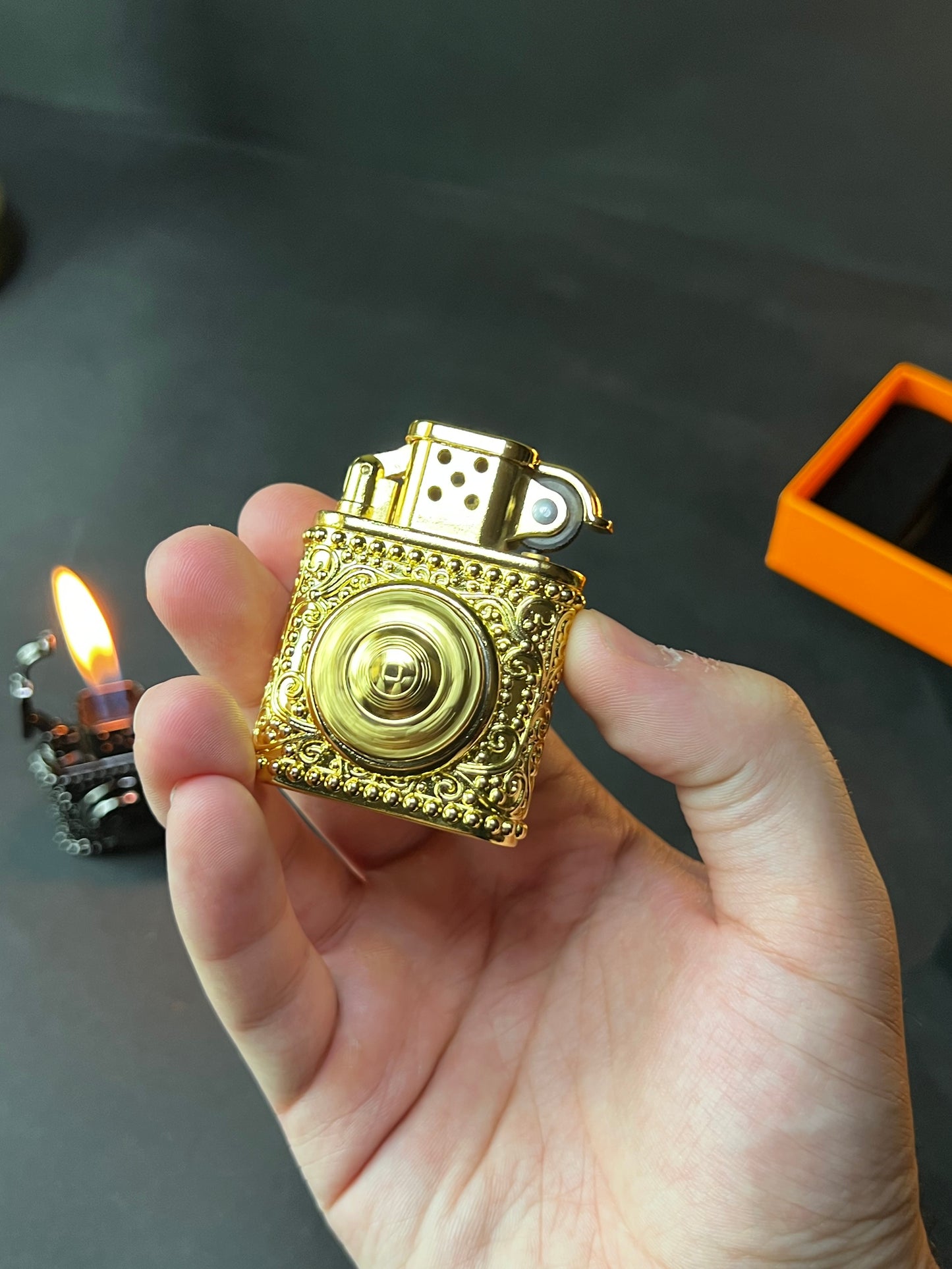 Galleria flame lighter