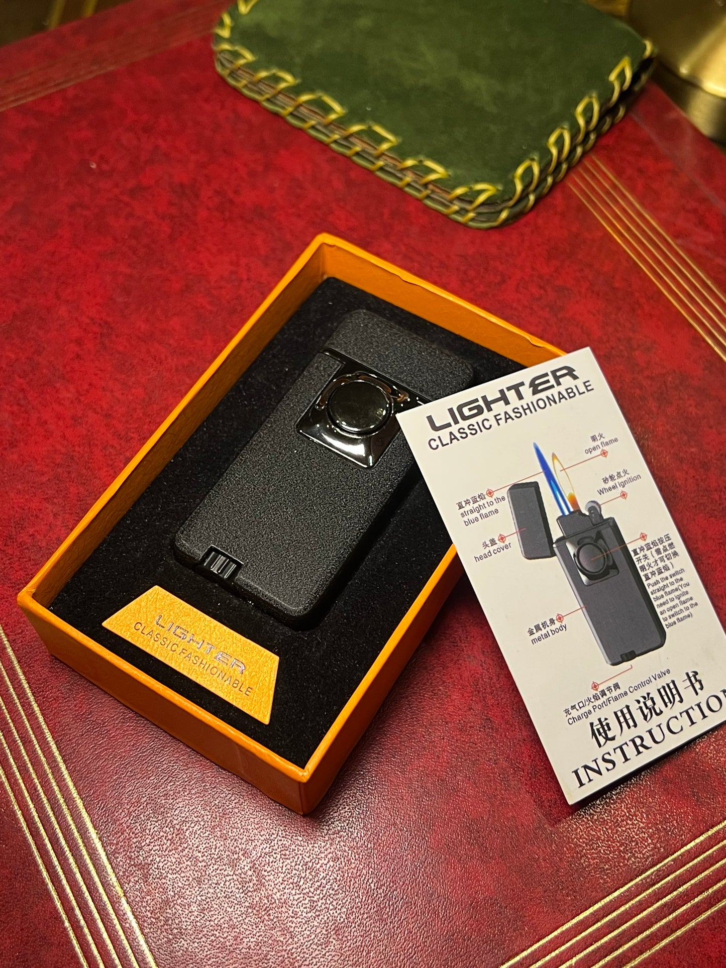 Classic dual flame lighter