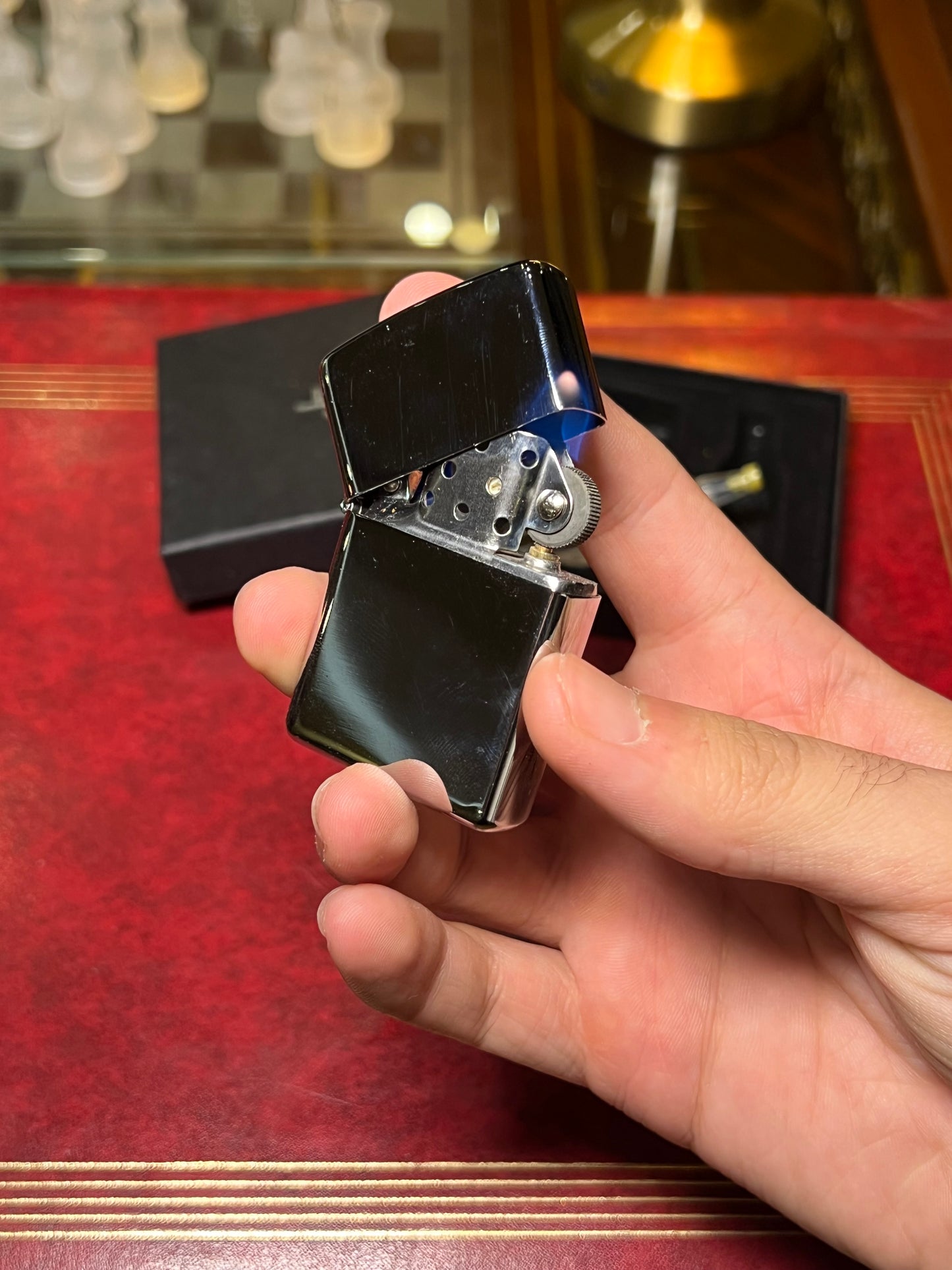 Silver classic zippo