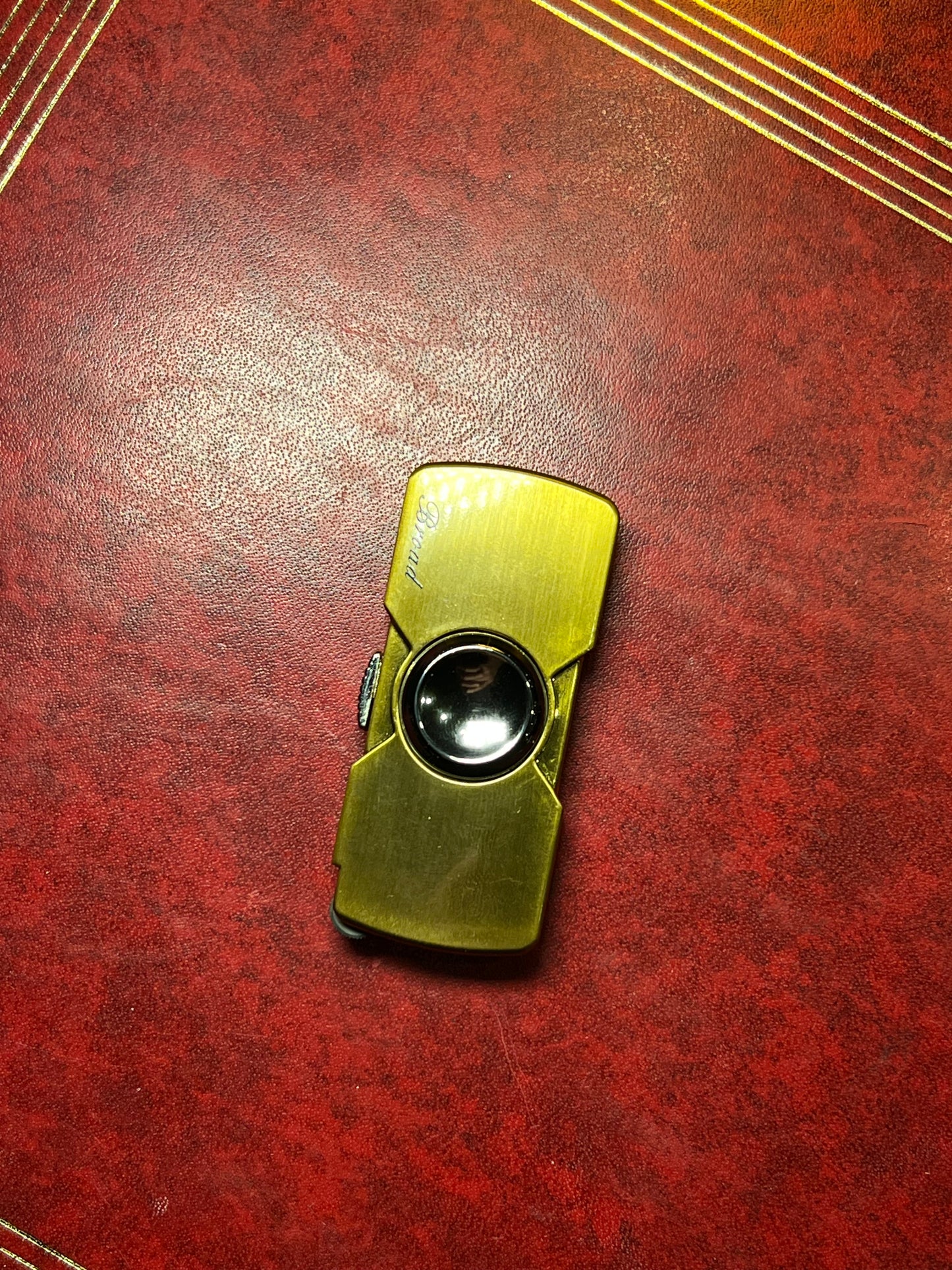 Spinner lighter
