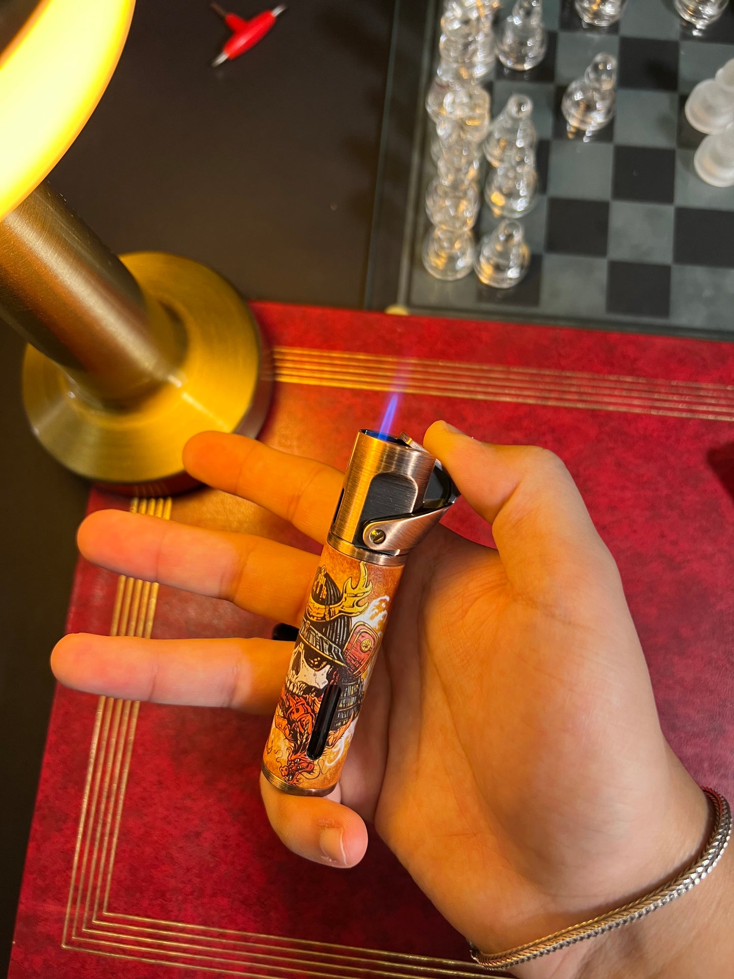 Honest bulky lighter