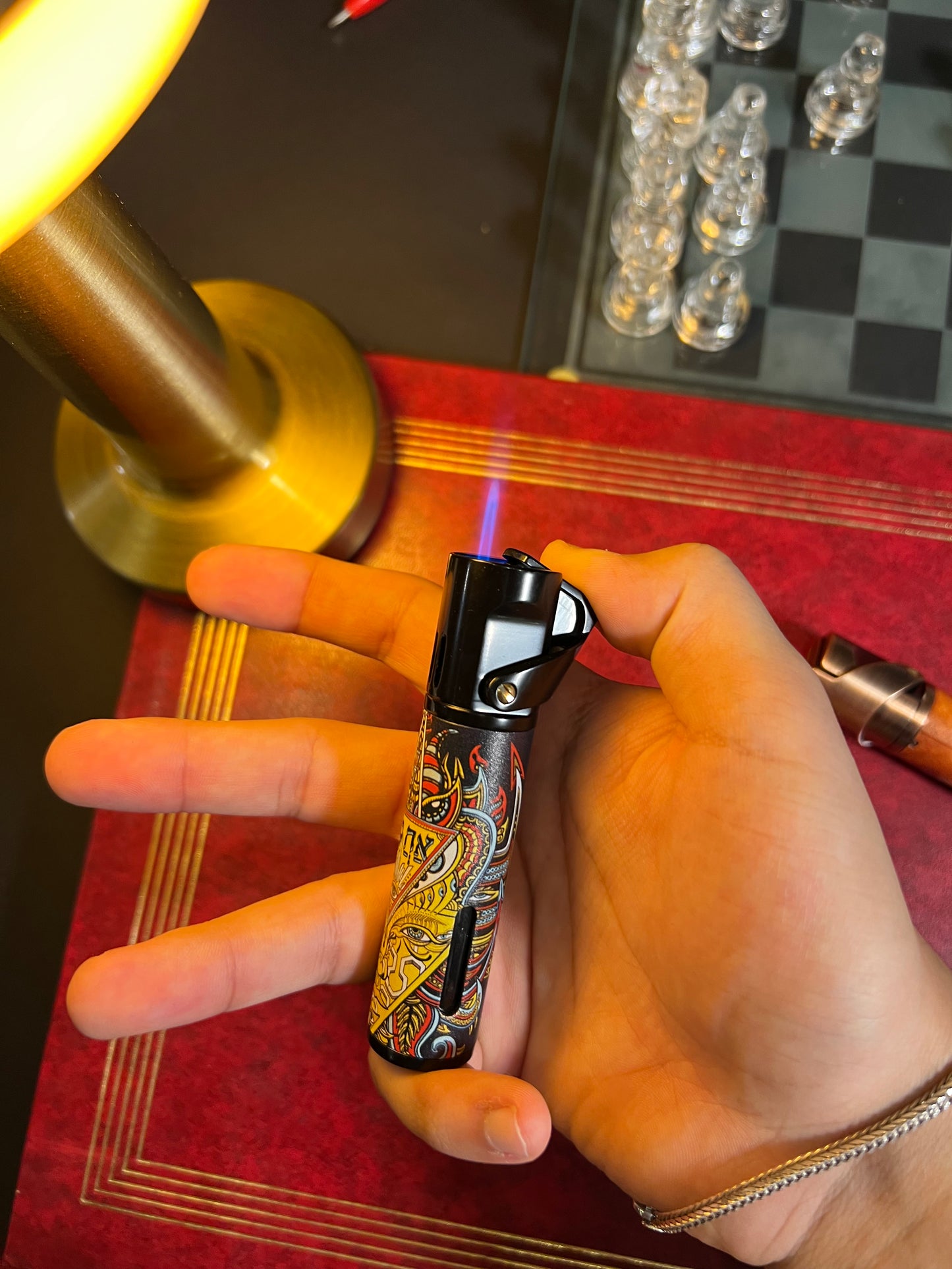 Honest bulky lighter