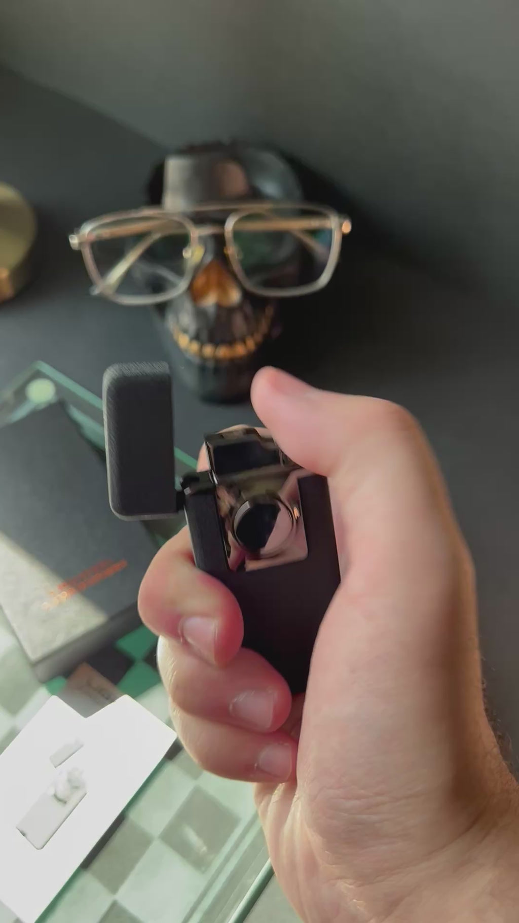 Classic dual flame lighter